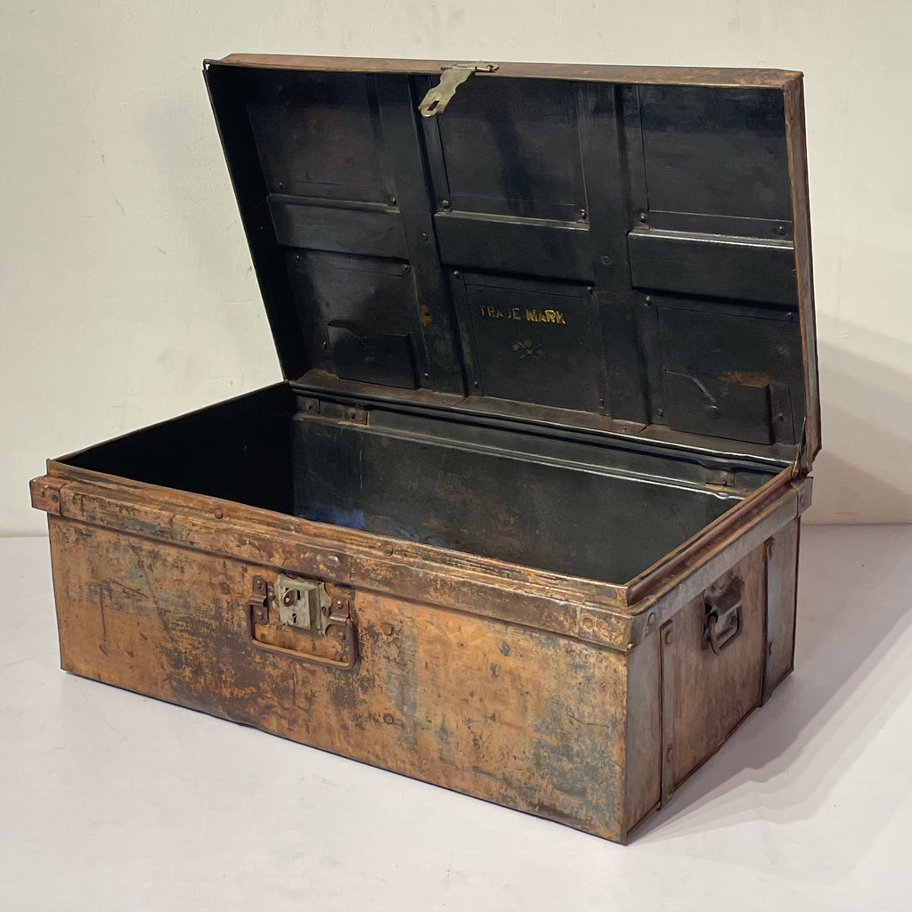 Vintage Iron box