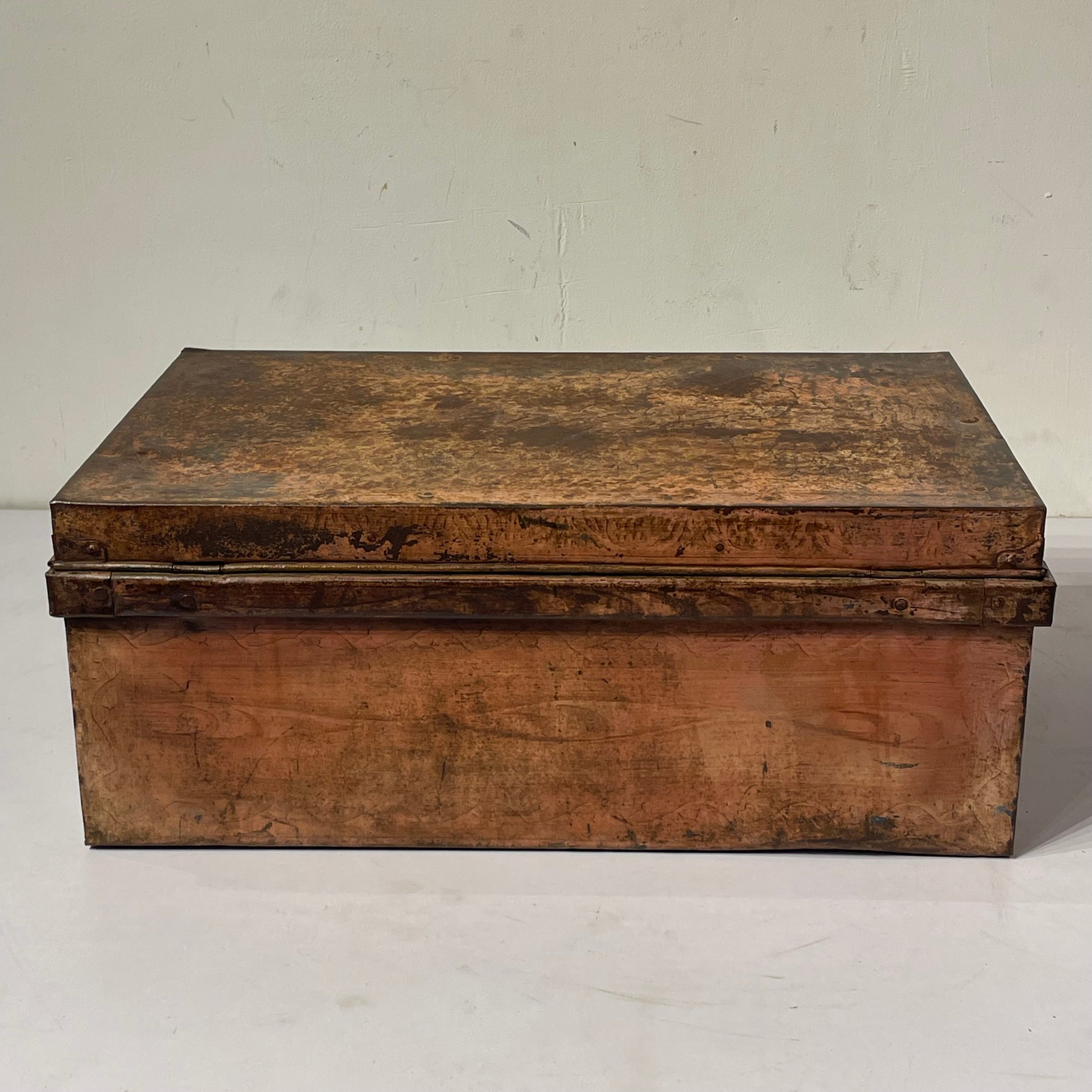 Vintage Iron box