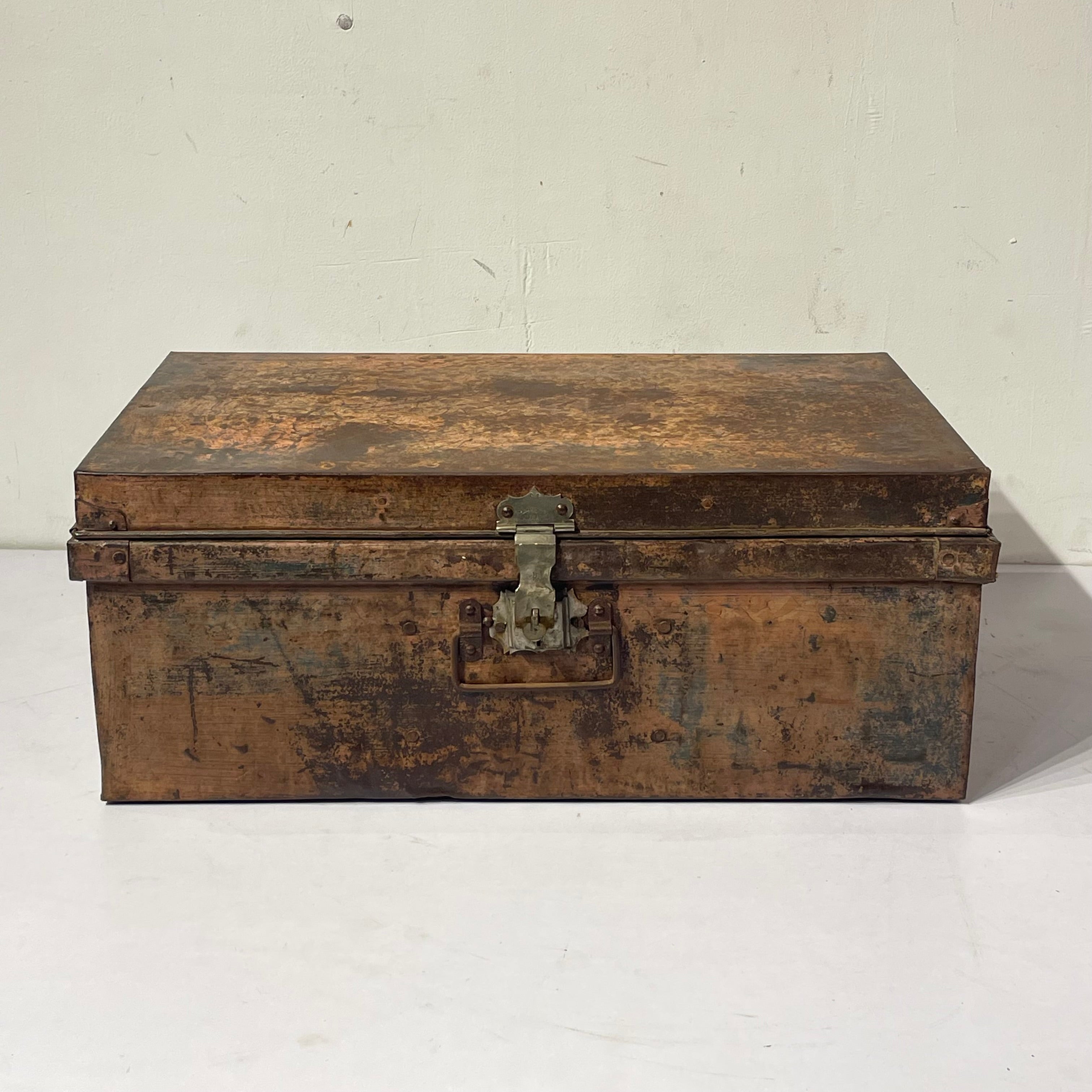 Vintage Iron box