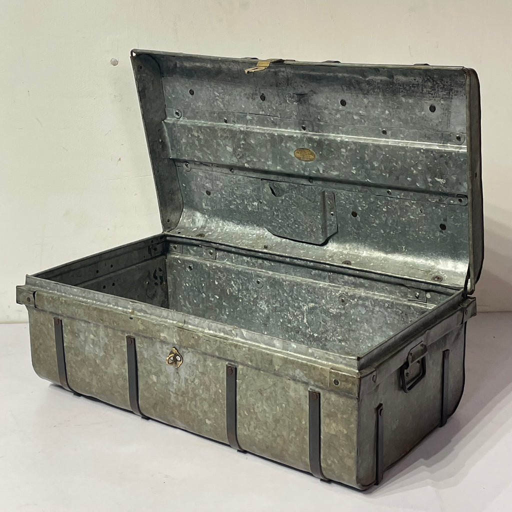 Vintage Iron box