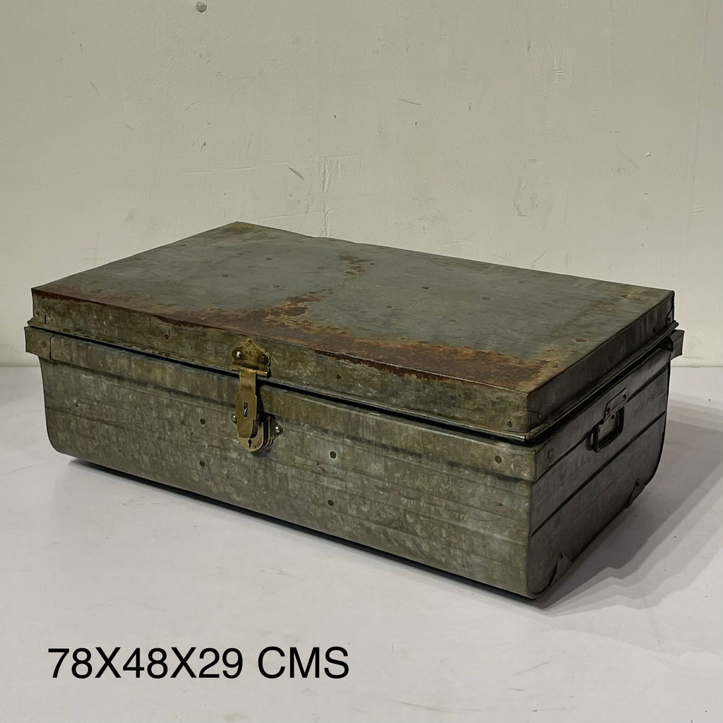 Vintage Iron box