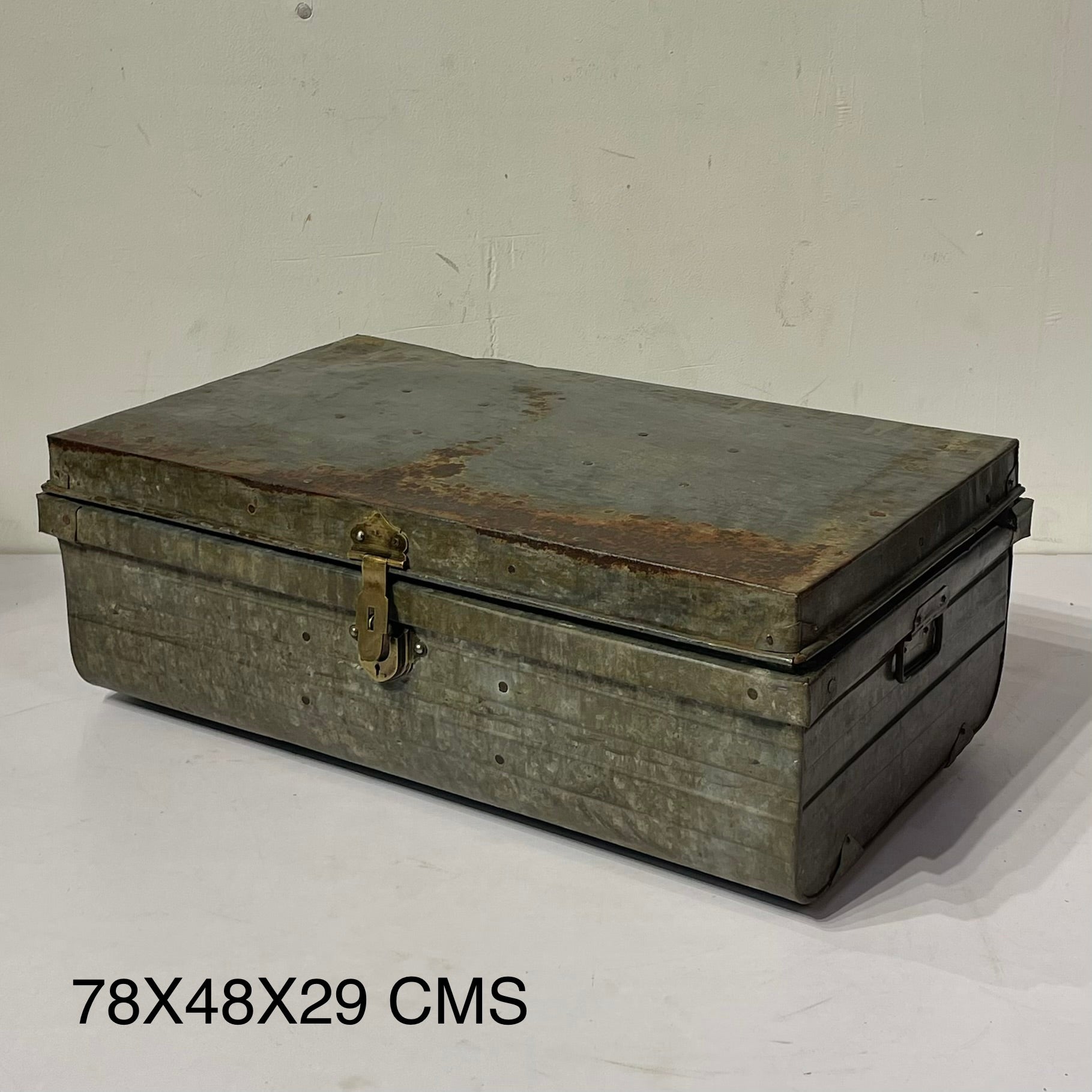 Vintage Iron box