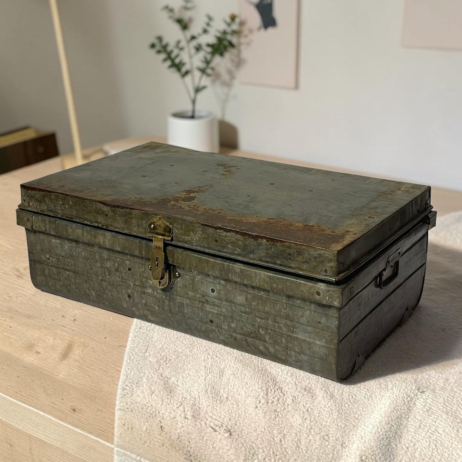Vintage Iron box