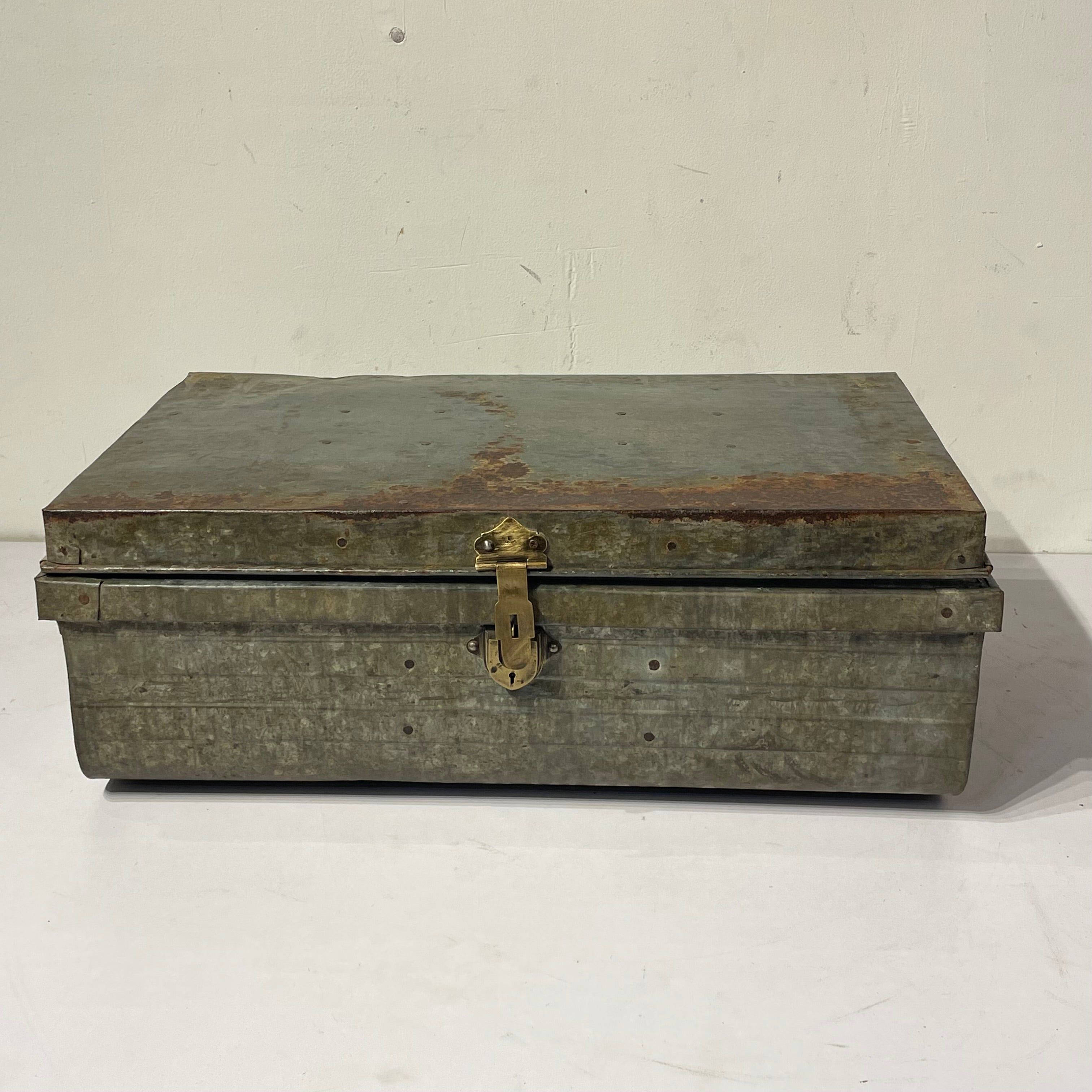 Vintage Iron box