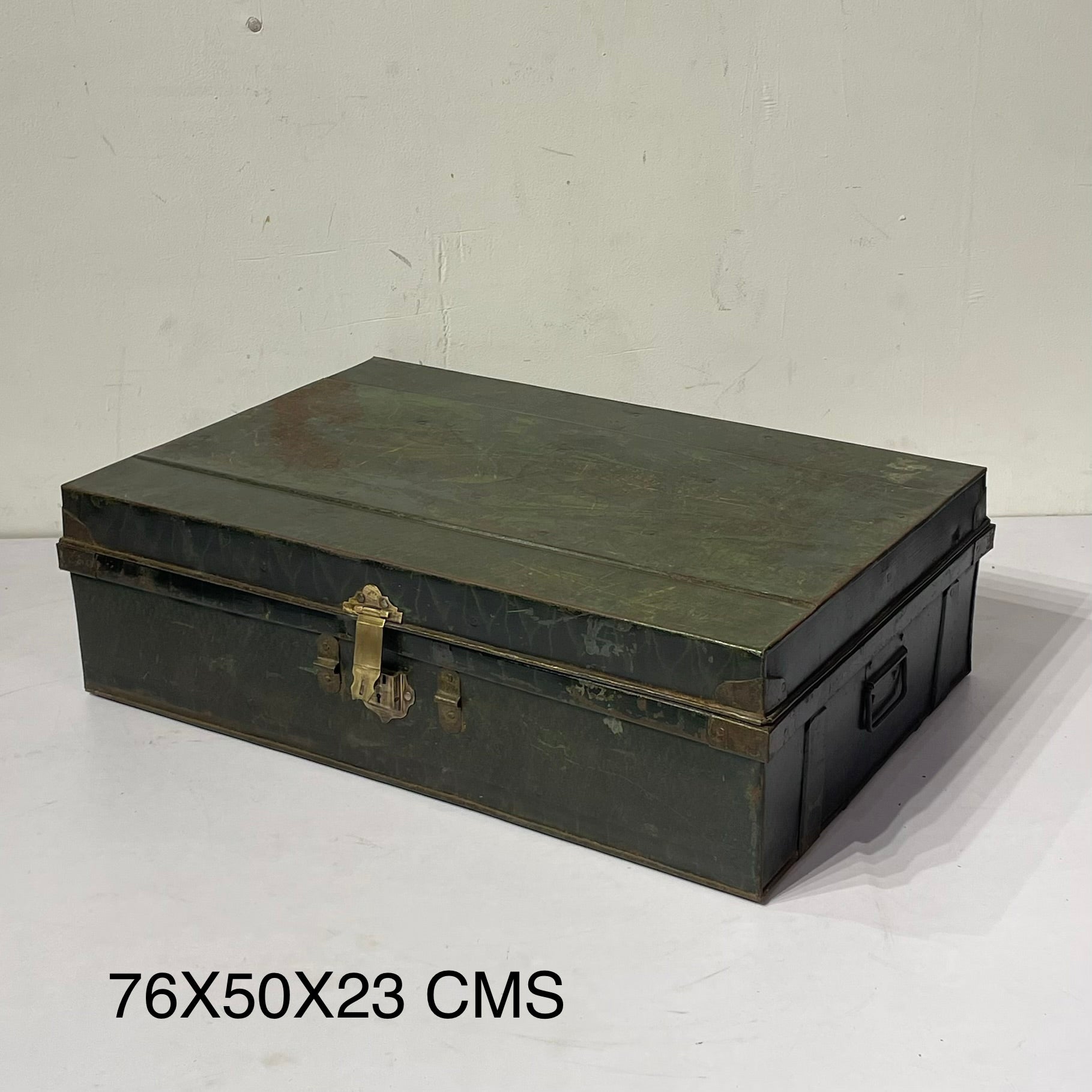 Vintage Iron box