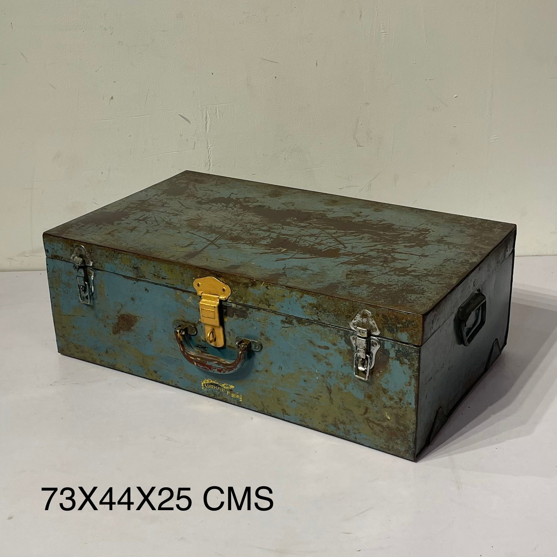 Vintage Iron box