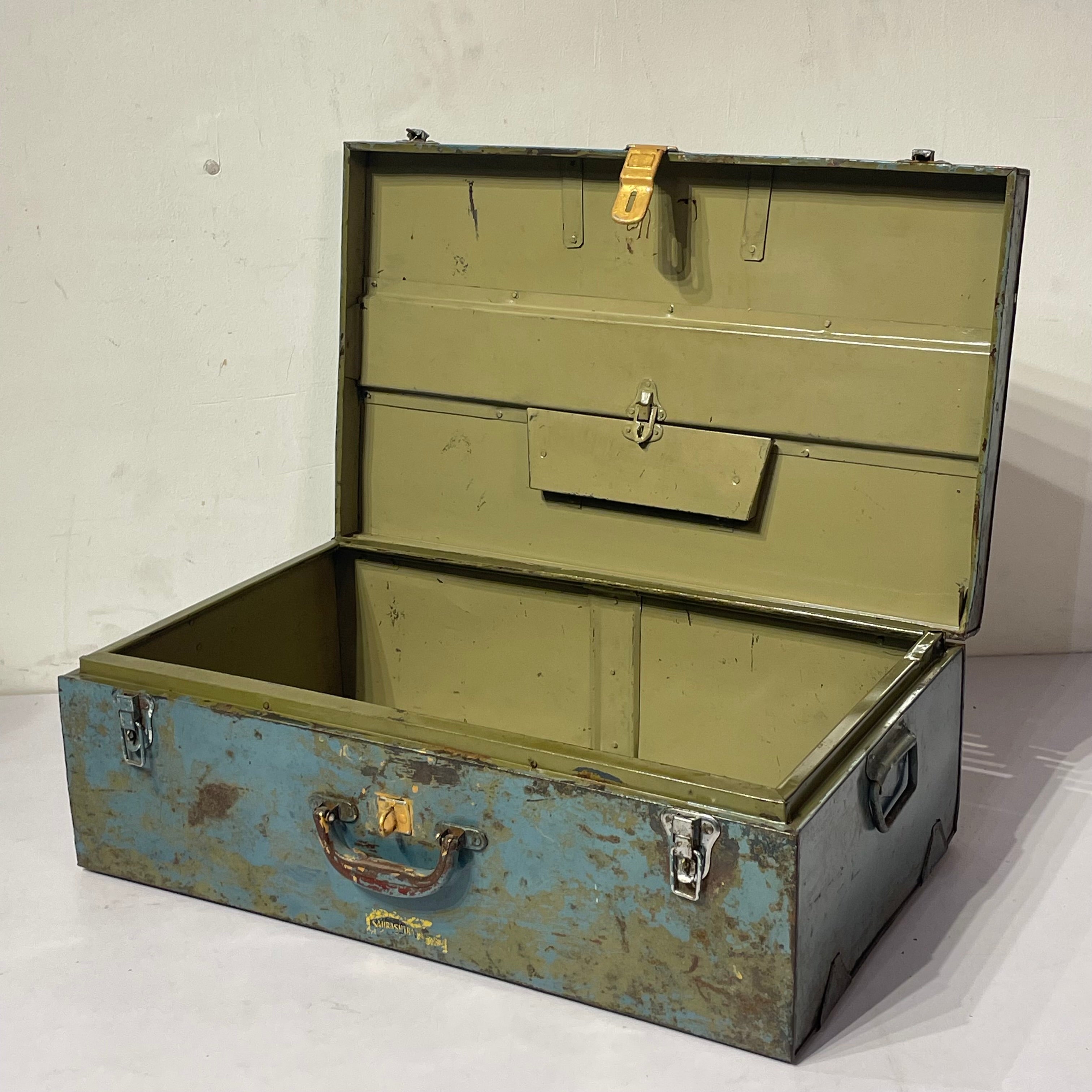 Vintage Iron box