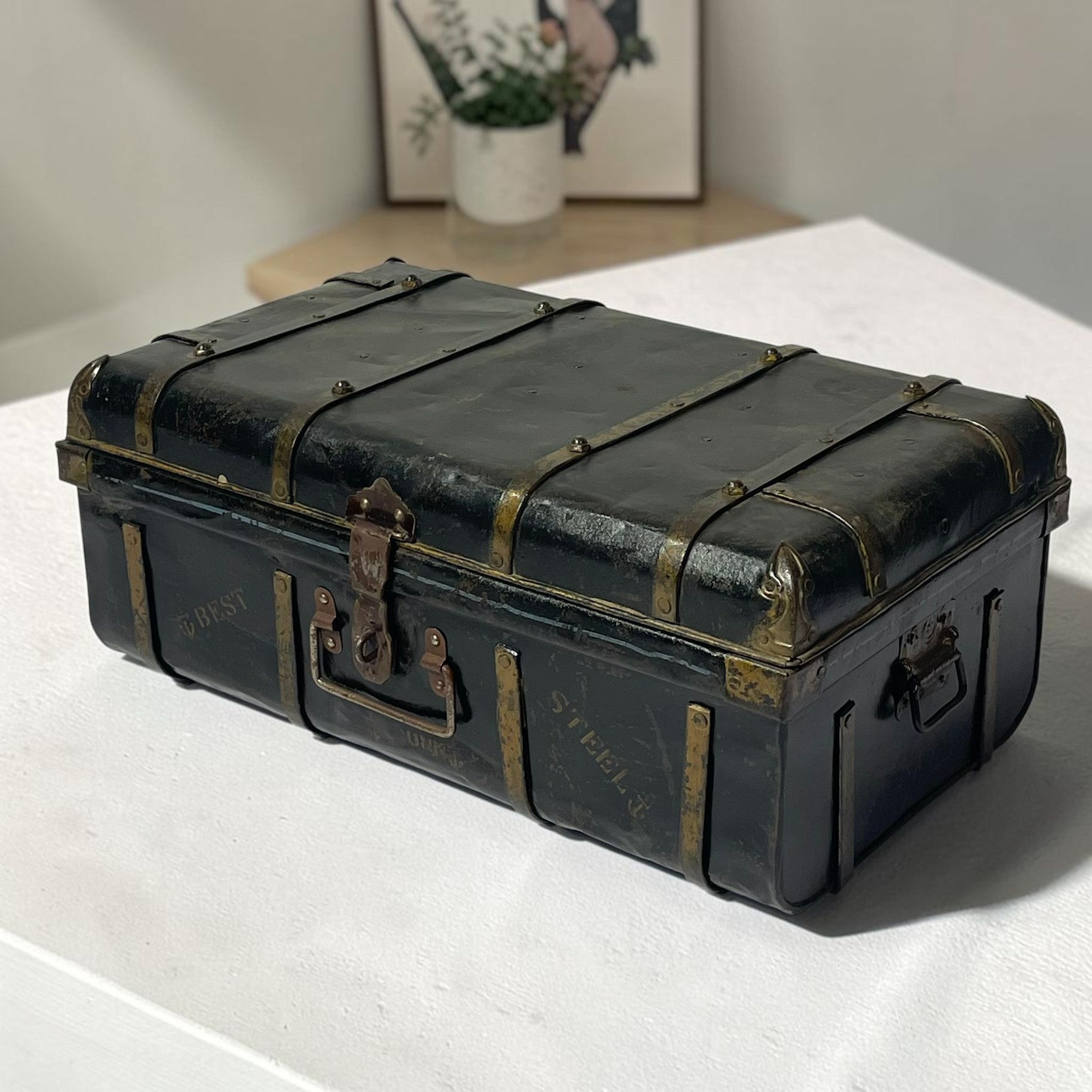 Vintage Iron box