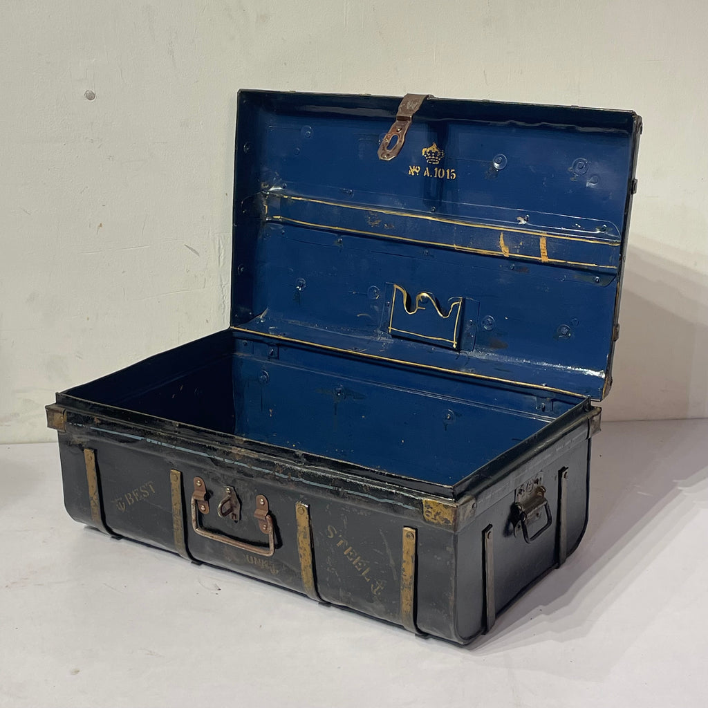 Vintage Iron box