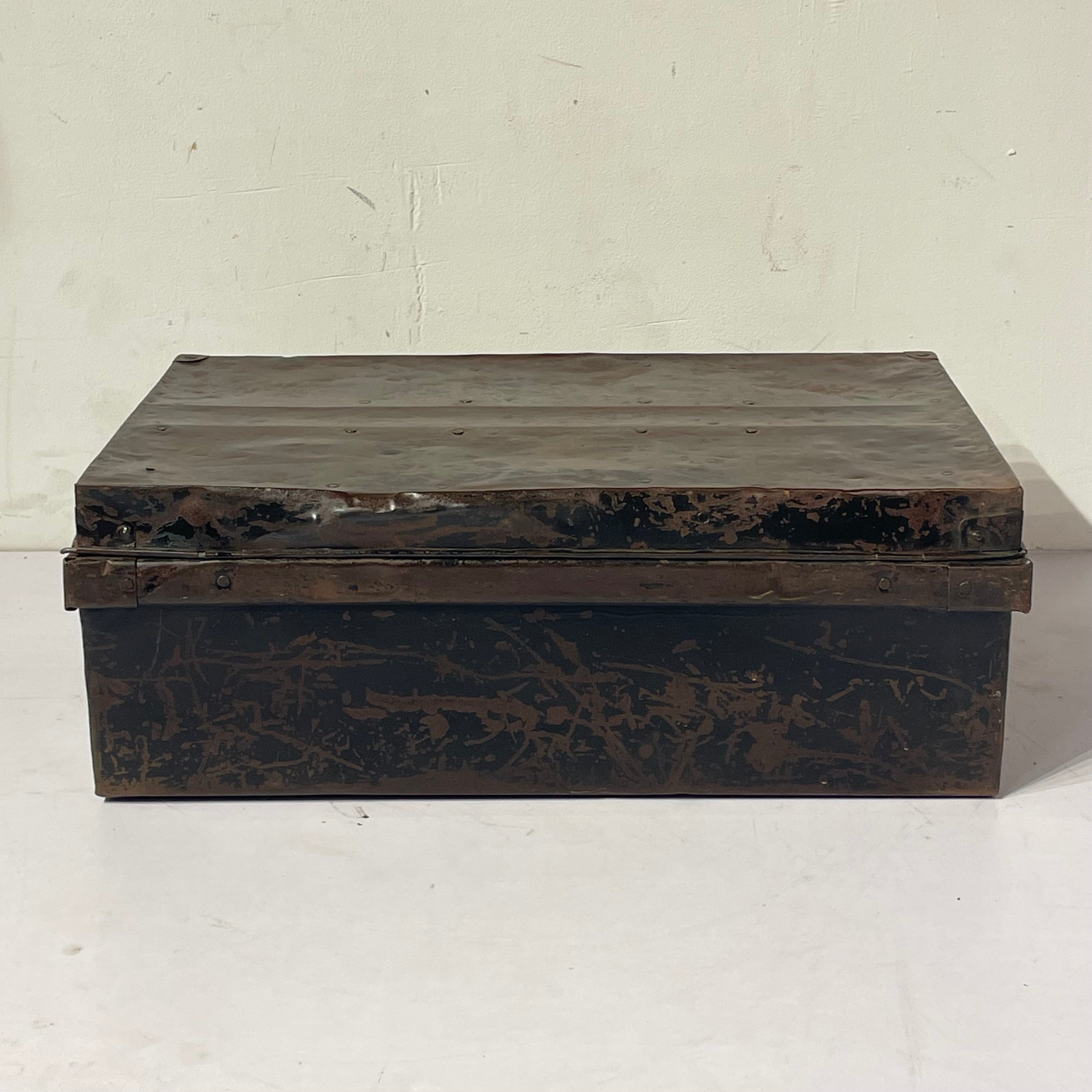 Vintage Iron box
