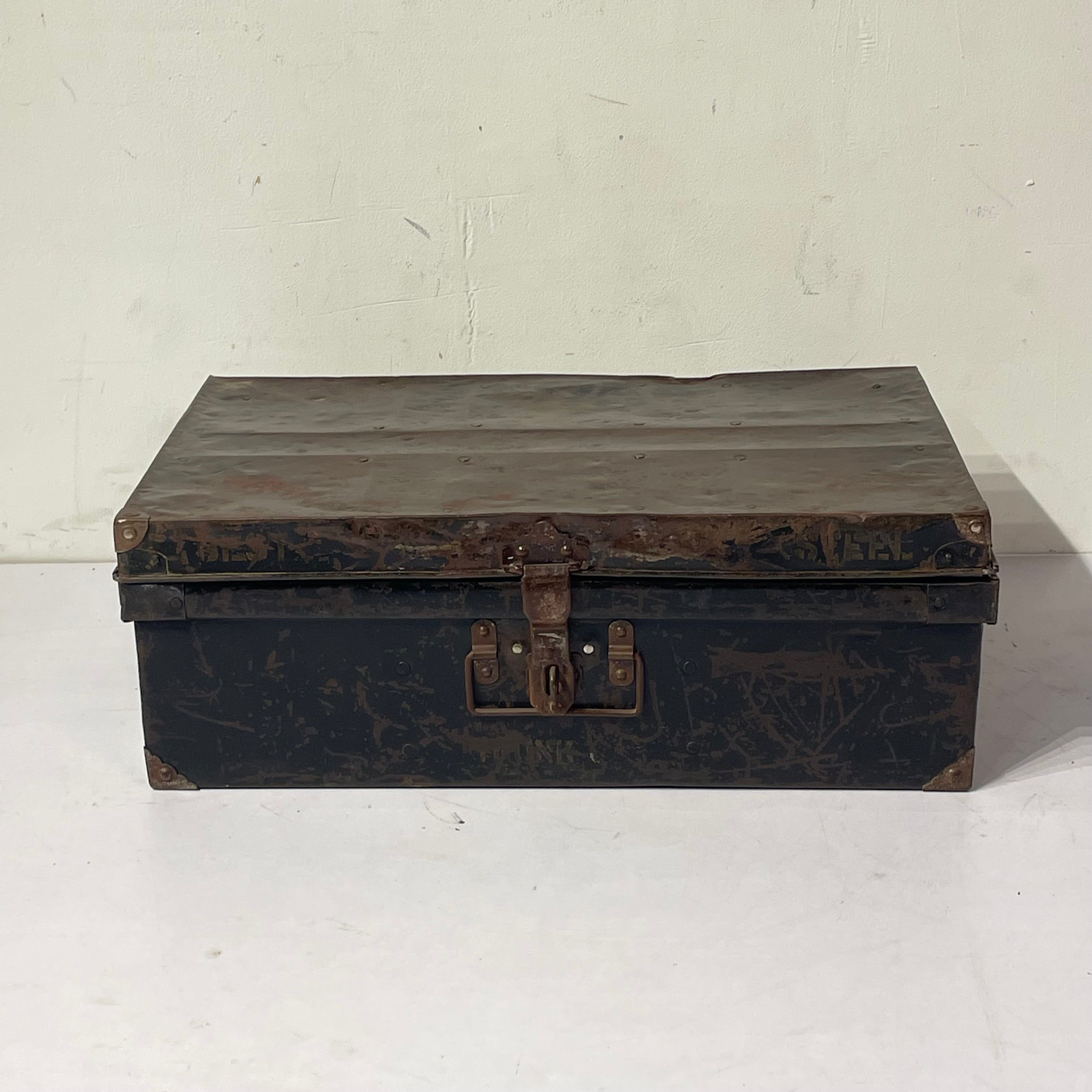 Vintage Iron box