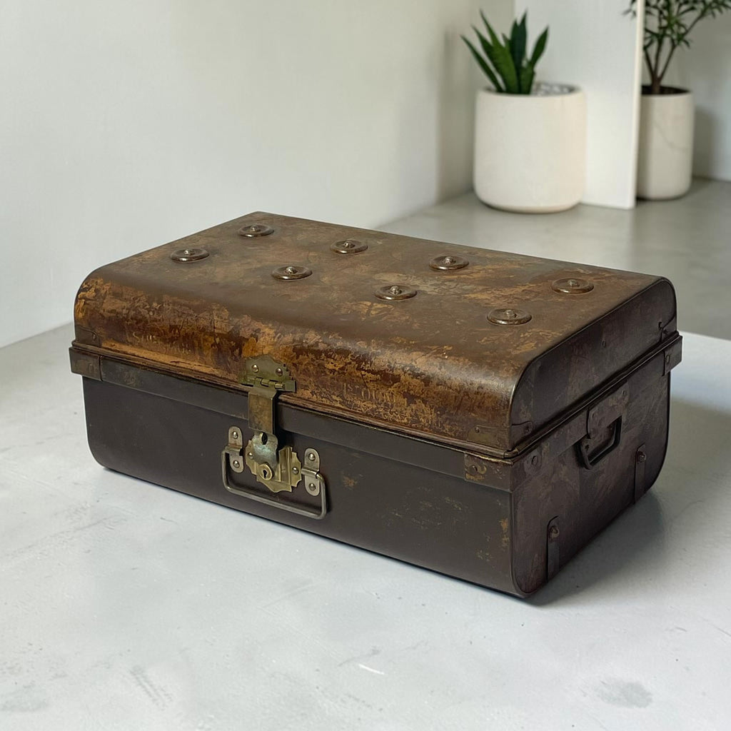 Vintage Iron box