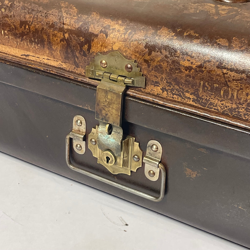 Vintage Iron box