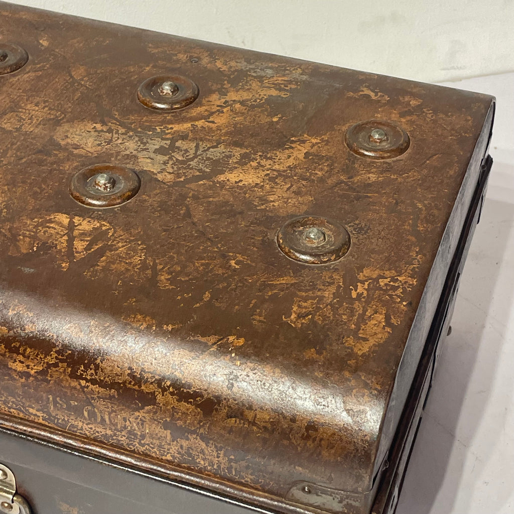 Vintage Iron box
