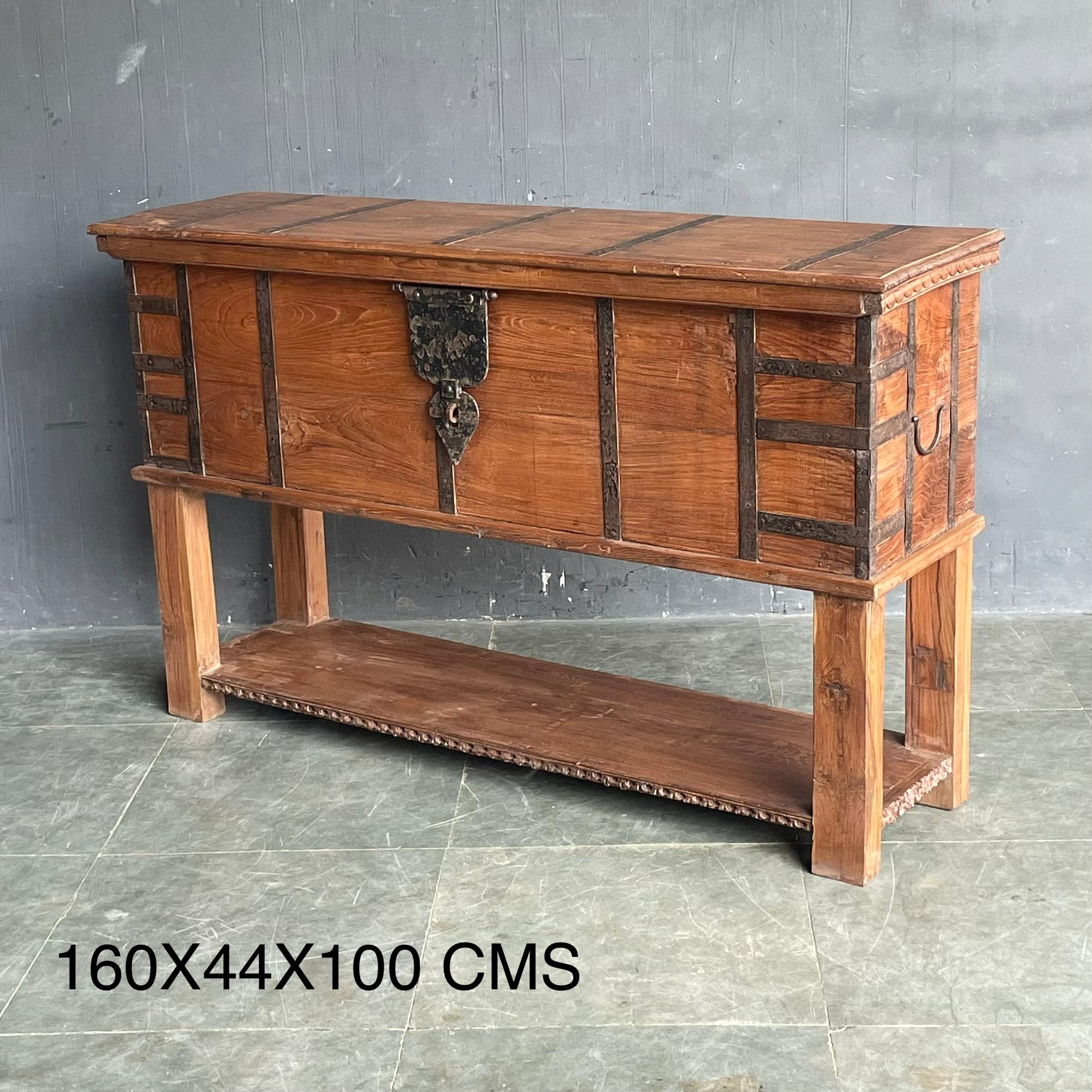 Heritage Storage Console