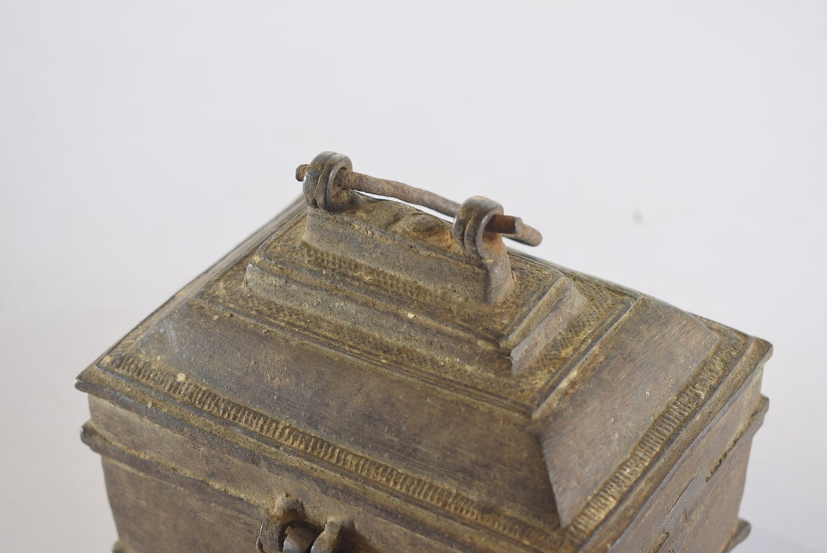 Old World Chest