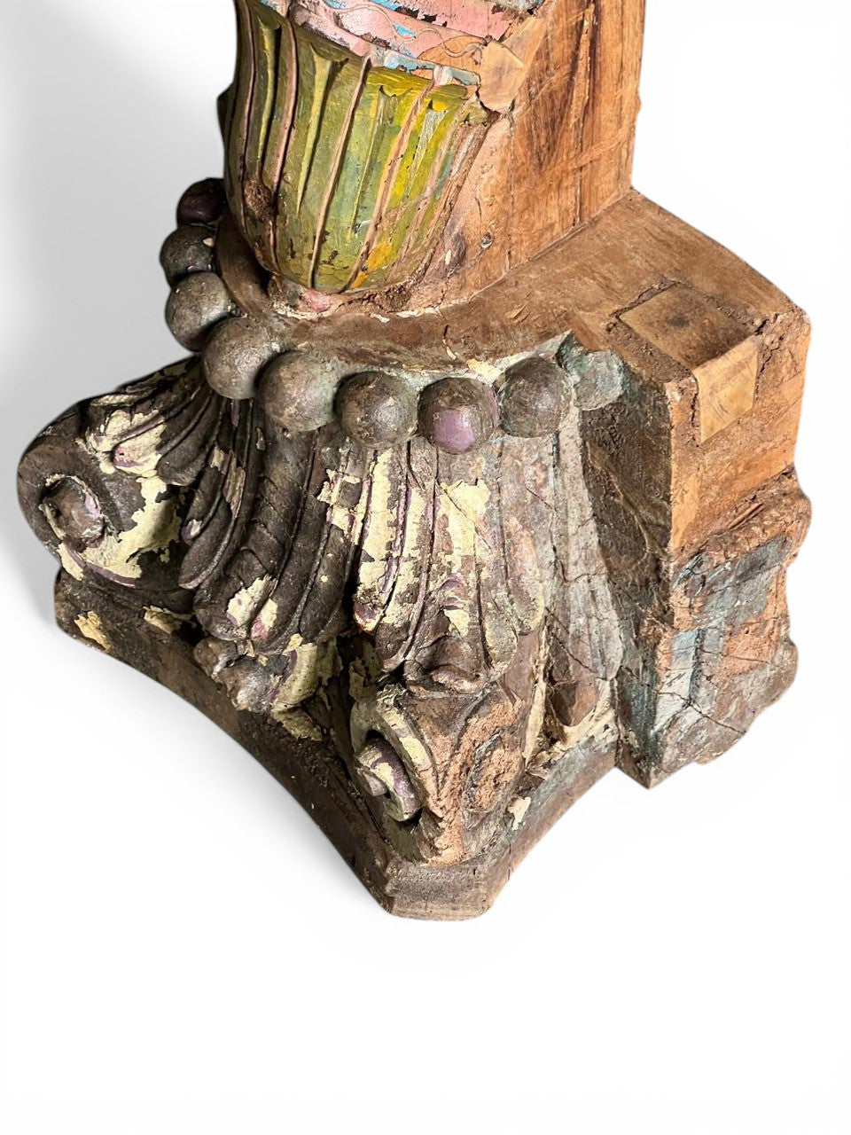 Painted Figurine Bracket – handcrafted vintage Indian decor from Jodhpur, Rajasthan