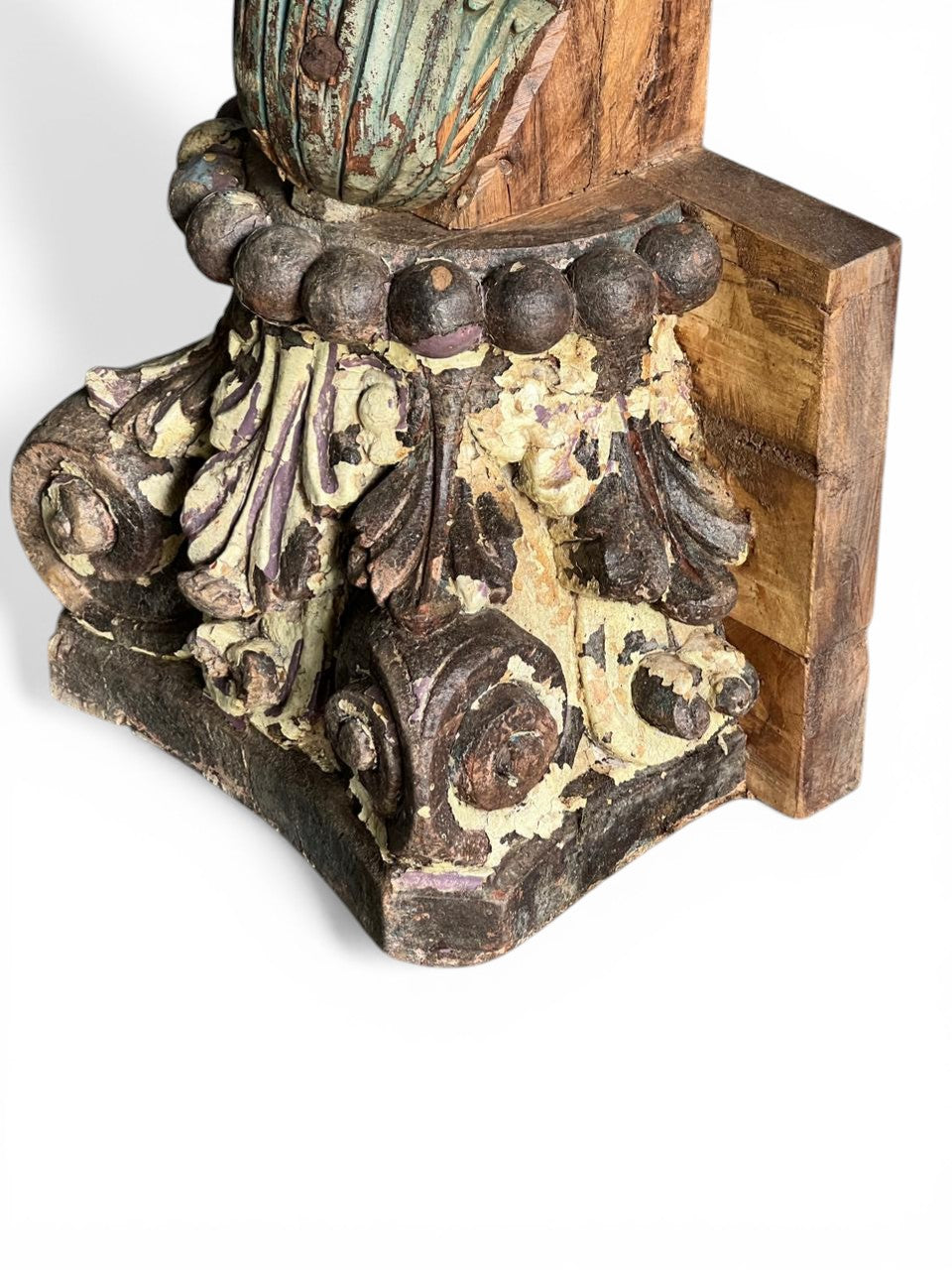 Vintage Carved Bracket – handcrafted vintage Indian decor from Jodhpur, Rajasthan