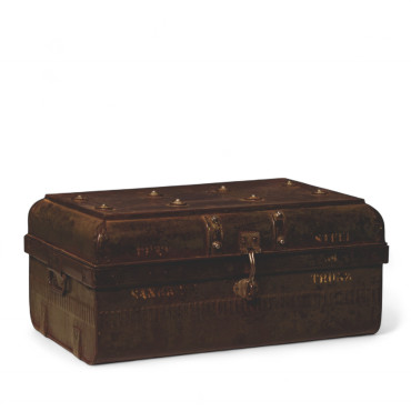 IRON TRUNK