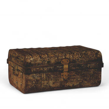 IRON TRUNK