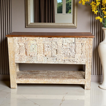 WOODEN CONSOLE